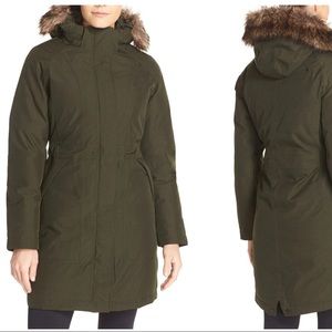 The North Face Arctic down down parka with hood (faux fur trim not included)